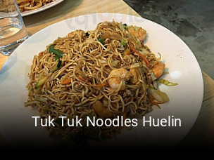 Tuk Tuk Noodles Huelin horario de apertura